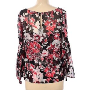 White House black market share floral blouse with camisole